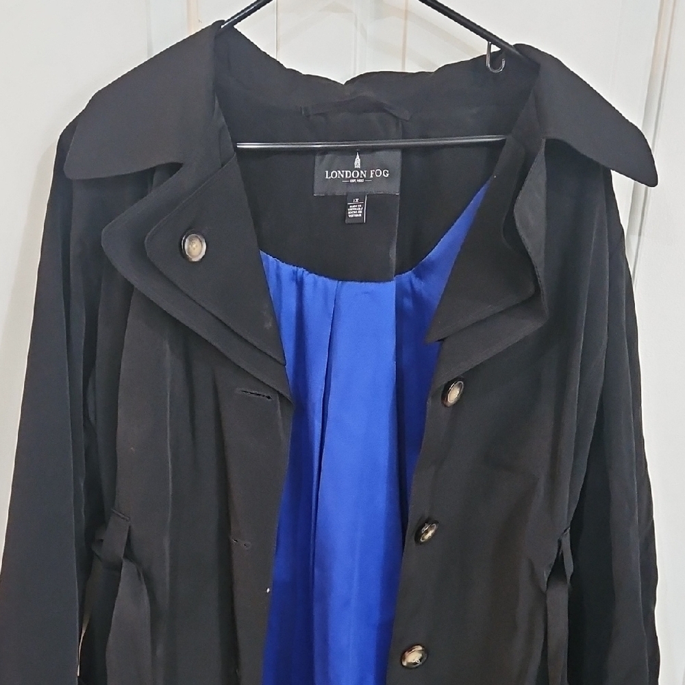 London Fog Black Trench Coat with Tailored Lapel